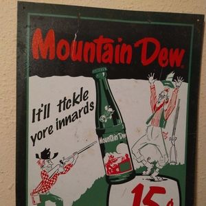 Kool Collectables Metal Mountain Dew Sign